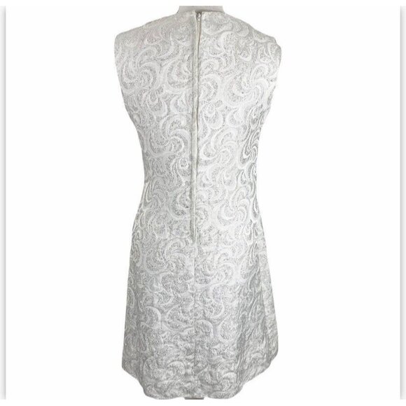 Vintage Dress White Silver Mod Shift Bow Formal Bleeker St Size 12 Union Made - Picture 2 of 9